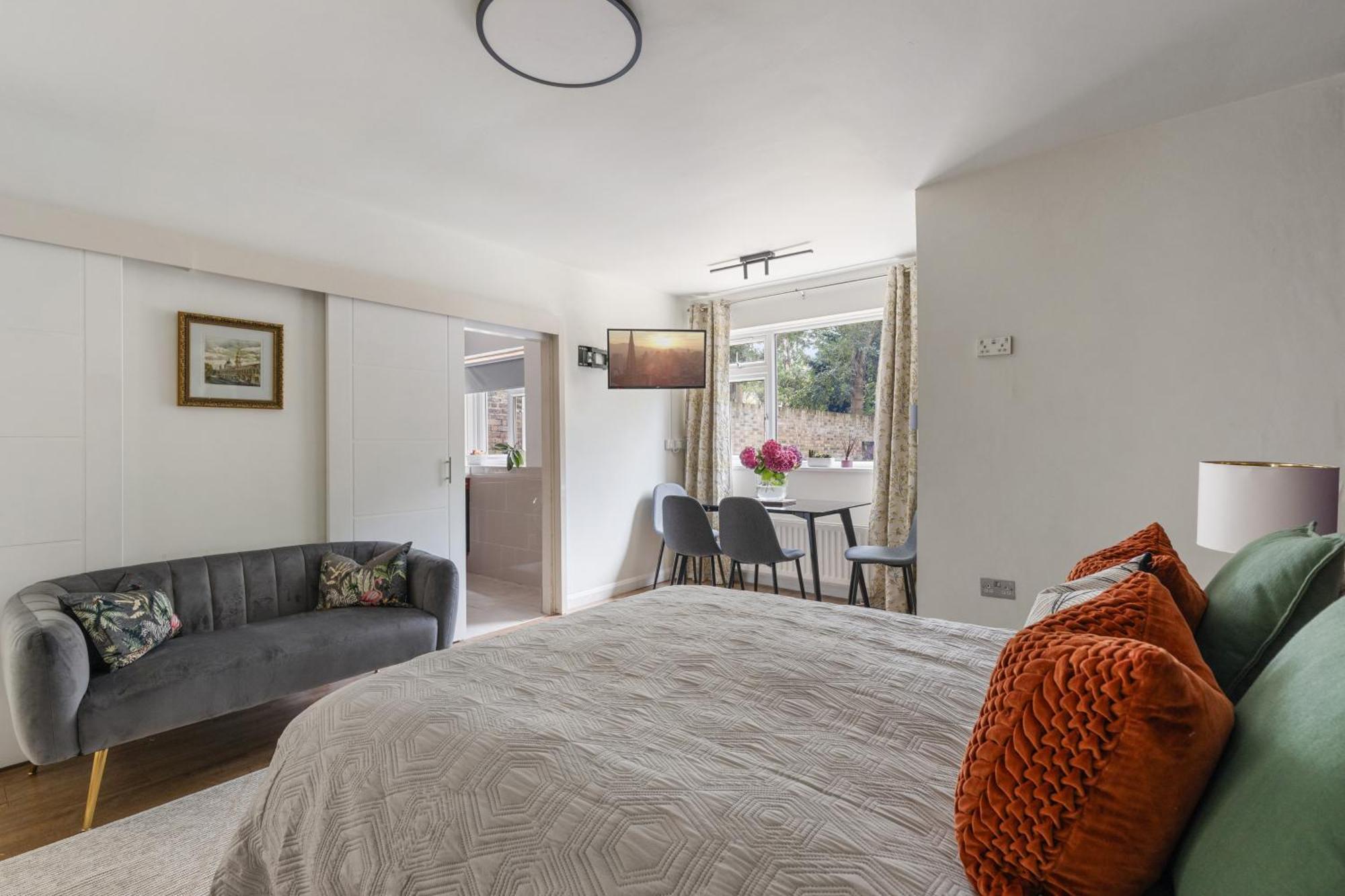 King Studio Apartment With Garden And Parking อีลลิง ภายนอก รูปภาพ