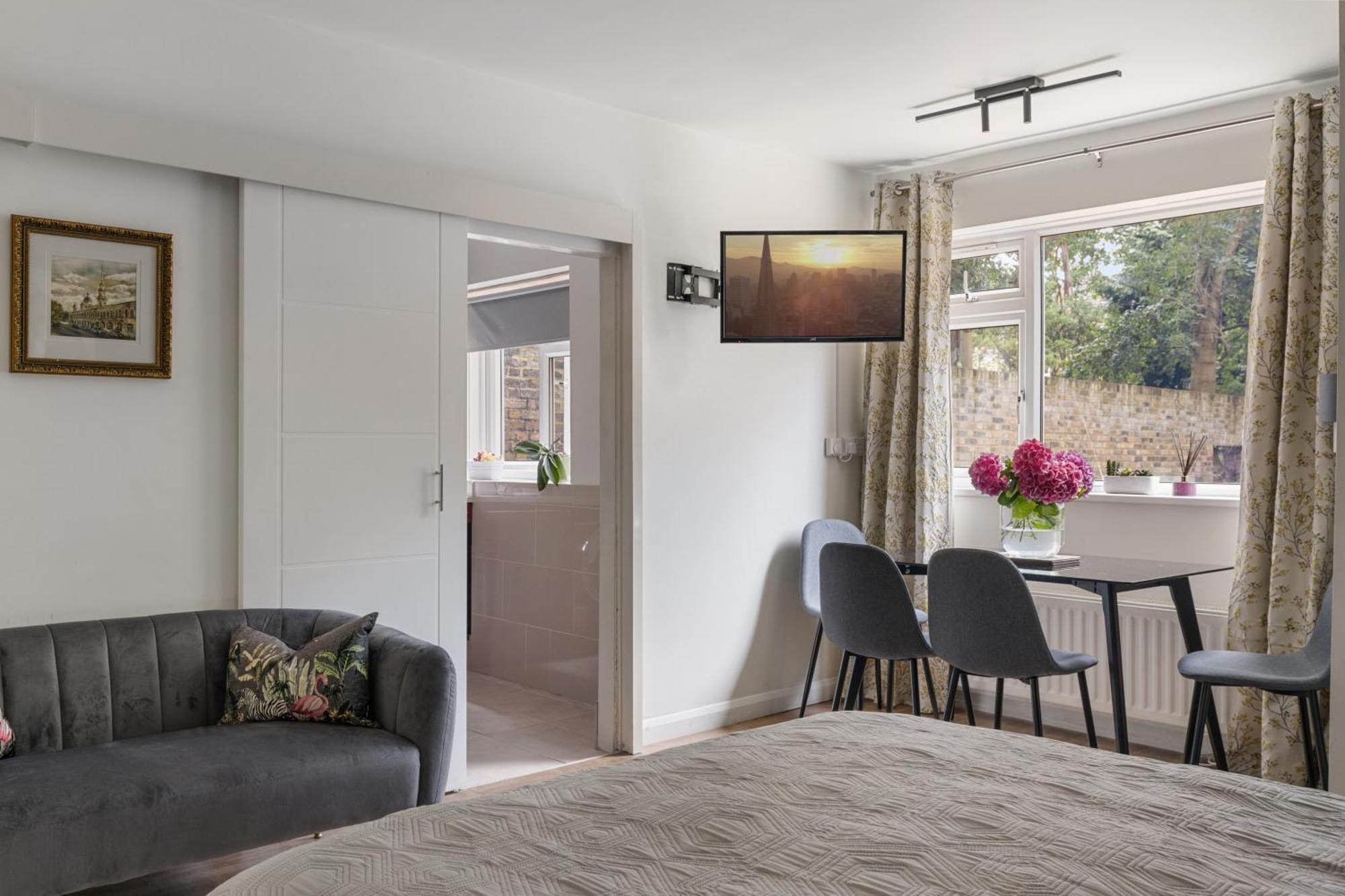 King Studio Apartment With Garden And Parking อีลลิง ภายนอก รูปภาพ